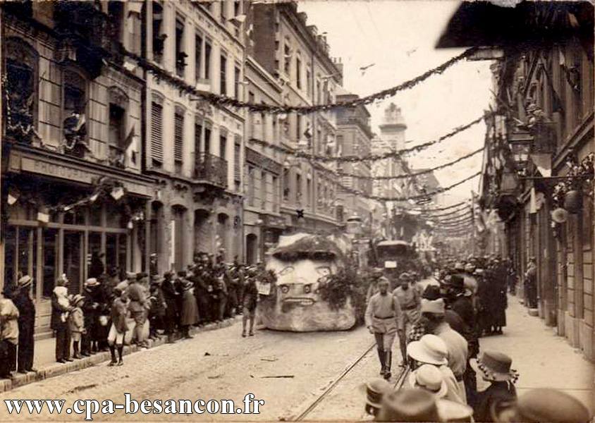 Besançon - Rue de la République - Fêtes du Centenaire de Louis Pasteur - 1923